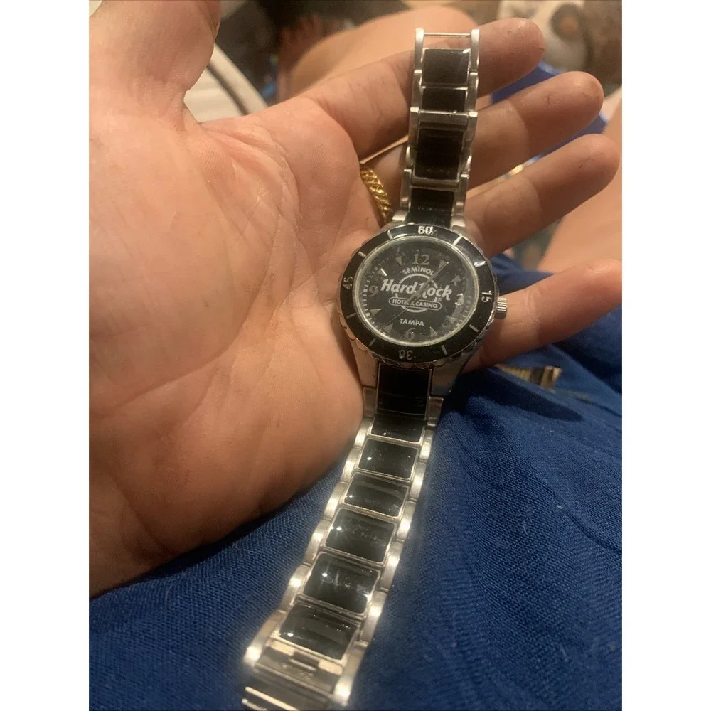 Metal Silver And Black Seminole Hard Rock New Watch